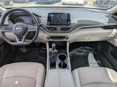 2024 Nissan Altima — photo 16 view