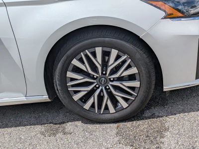 2024 Nissan Altima — photo 11 view