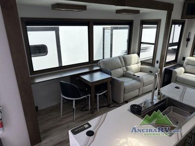 2026 Keystone RV Montana - Photo 8