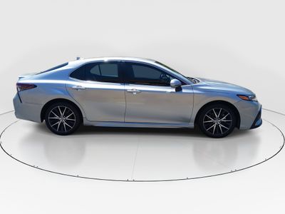 2024 Toyota Camry - Photo 8