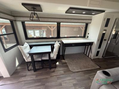 2025 Jayco North Point — photo 8 view