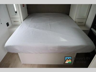 2026 Grand Design Transcend - Photo 20