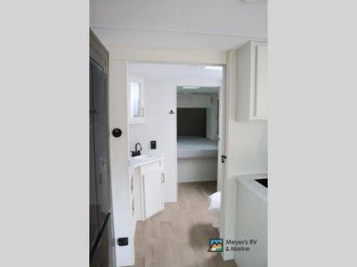 2026 Grand Design Transcend - Photo 14