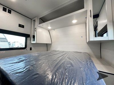 2026 Jayco Jay Flight SLX - Photo 8