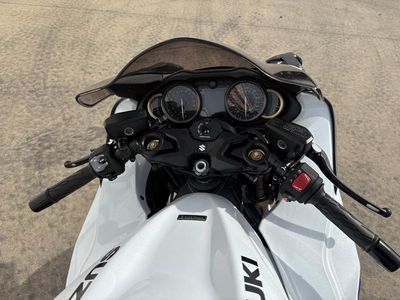 2026 Suzuki Hayabusa - Photo 9