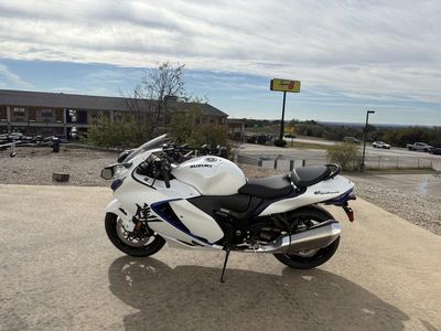 2026 Suzuki Hayabusa - Photo 8