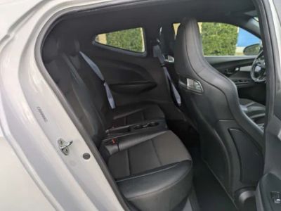 2021 Hyundai Veloster — photo 13 view