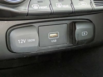2021 Hyundai Veloster — photo 21 view