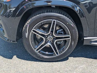 2026 Mercedes-Benz GLS — photo 10 view