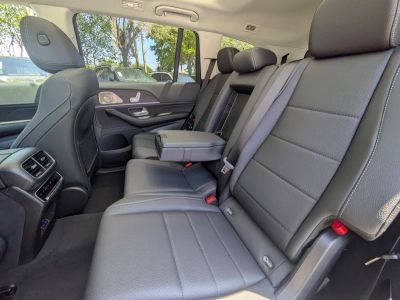 2026 Mercedes-Benz GLS — photo 12 view