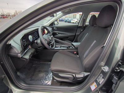 2024 Hyundai Elantra - Photo 8