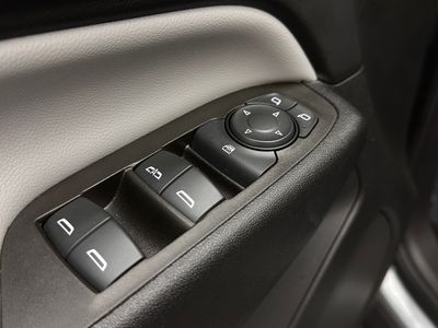 2023 Chevrolet Equinox - Photo 11