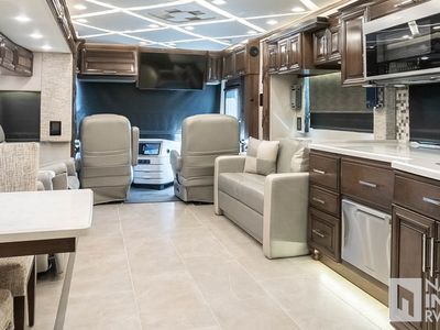 2023 Newmar Mountain Aire - Photo 20