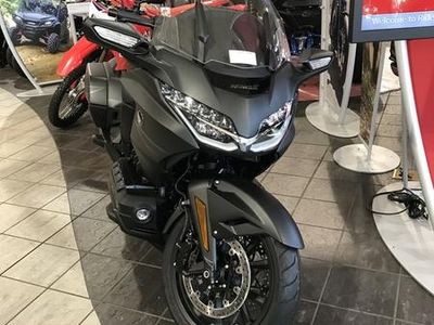 2025 Honda Gold Wing 50th Anniversary - Photo 2