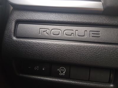 2024 Nissan Rogue — photo 13 view