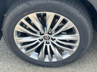 2021 Toyota Highlander - Photo 14