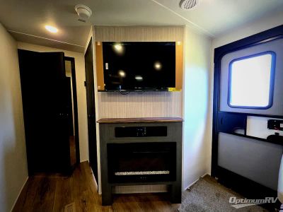 2027 Forest River Puma — photo 8 view