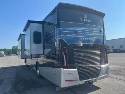 2026 Tiffin Motorhomes Allegro RED - Photo 3