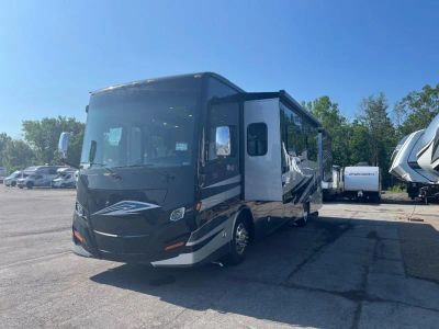 2026 Tiffin Motorhomes Allegro RED - Photo 2
