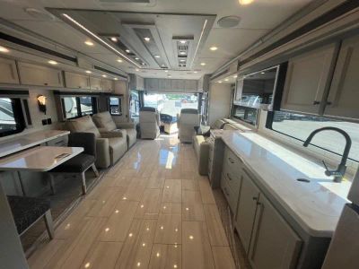 2026 Tiffin Motorhomes Allegro RED - Photo 9
