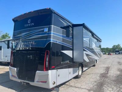 2026 Tiffin Motorhomes Allegro RED - Photo 4