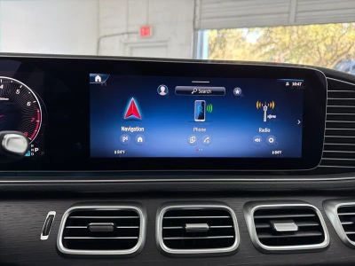2026 Mercedes-Benz GLE — photo 70 view