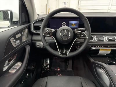 2026 Mercedes-Benz GLE — photo 58 view