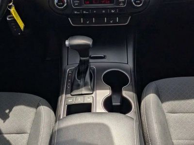 2020 Kia Sorento — photo 18 view