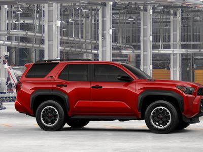 2026 Toyota 4Runner i-FORCE MAX - Photo 13