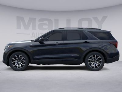 2026 Ford Explorer — photo 8 view