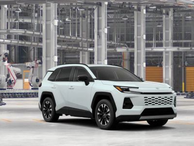 2026 Toyota RAV4 - Photo 17