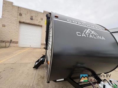 2026 Coachmen RV Catalina Summit Series 7 184BHSX — front three-quarter view