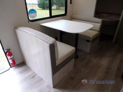 2026 Coachmen RV Catalina Summit Series 8 — photo 13 view