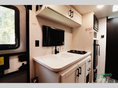 2026 Jayco Jay Flight SLX - Photo 14