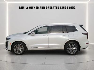 2020 Cadillac XT6 — rear three-quarter view