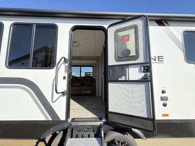 2026 Grand Design Imagine - Photo 8