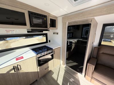 2026 Grand Design Imagine - Photo 12