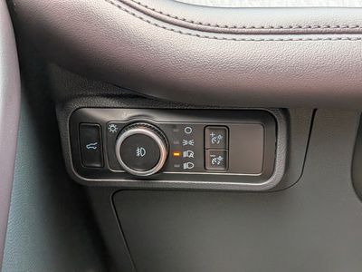 2025 Ford Explorer - Photo 24