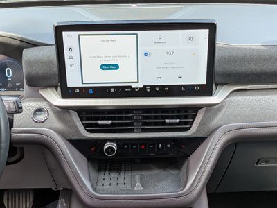 2025 Ford Explorer - Photo 20