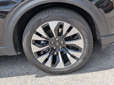 2025 Ford Explorer - Photo 11