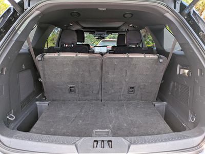 2025 Ford Explorer - Photo 13