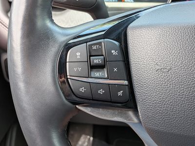 2025 Ford Explorer - Photo 25