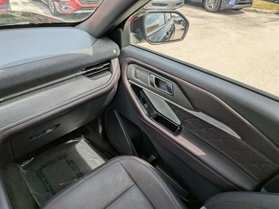 2025 Ford Explorer - Photo 19