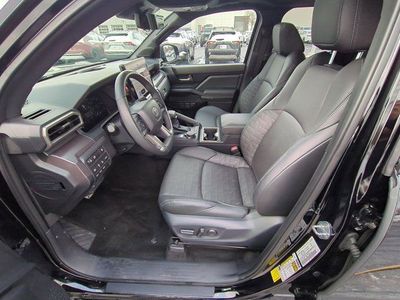 2025 Toyota Tacoma Hybrid — photo 9 view