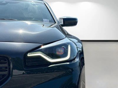 2025 BMW M2 — photo 9 view