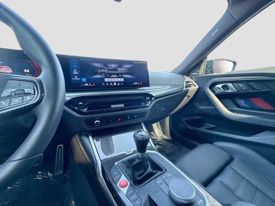2025 BMW M2 — photo 26 view