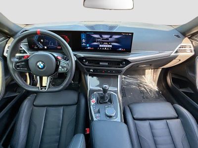 2025 BMW M2 — photo 15 view