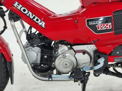 2025 Honda Trail125 - Photo 10