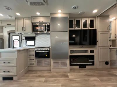 2027 Entegra ODYSSEY — photo 7 view