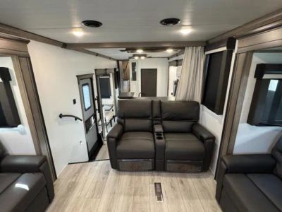 2024 Keystone RV Montana - Photo 11